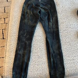 Lululemon Black Tie-Dye Leggings